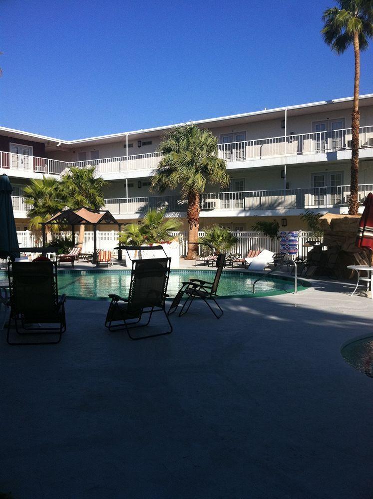 Hyundae Resort And Spa Desert Hot Springs Exterior photo